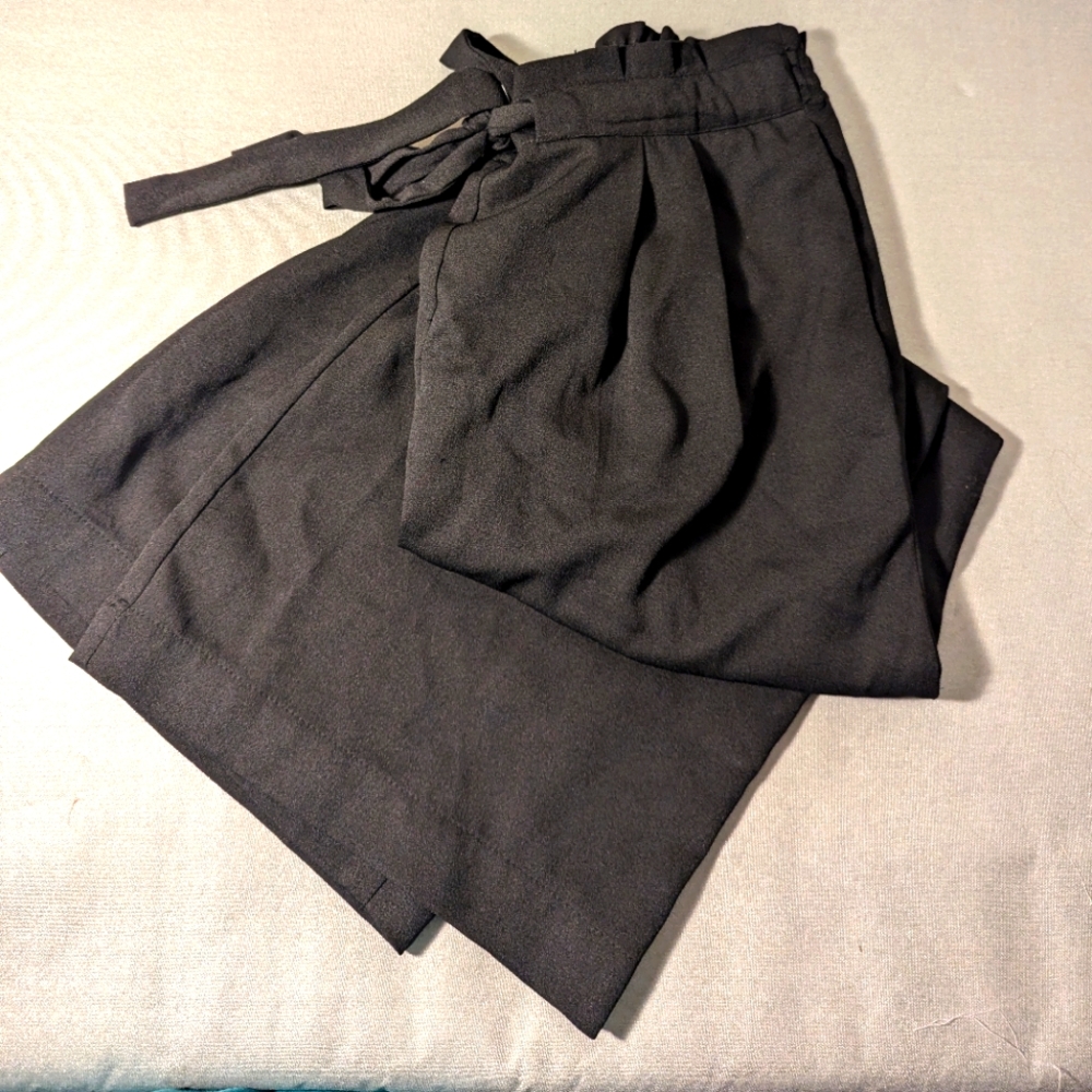 Dr2 Black Wide Leg Cropped Pants Women's Size Medium - Picture 4 of 5